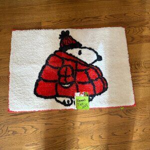 NWT Peanuts Snoopy Red Puffer Coat Winter/Holiday Bath/Kitchen Plush Mat/Rug